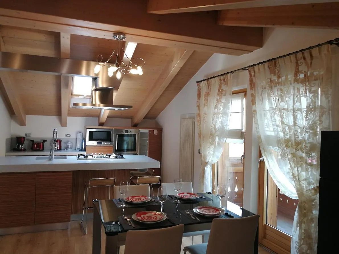 Rafael Wellness Apartment Livigno 0*,  Itália